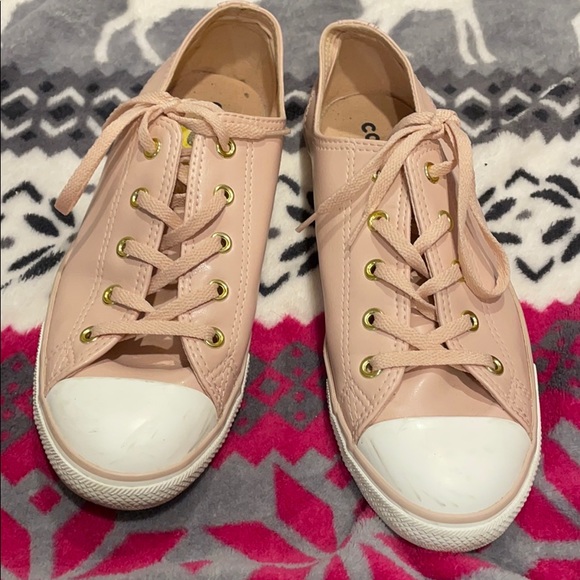 blush leather converse